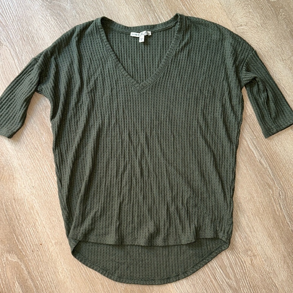 Great condition Express olive v neck